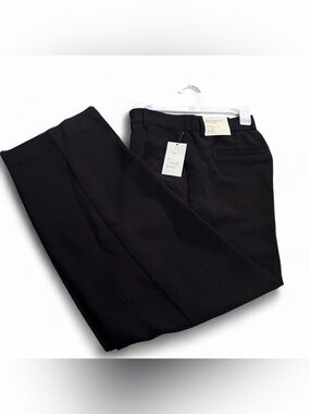 Size 6 Women’s Black Dress Pants